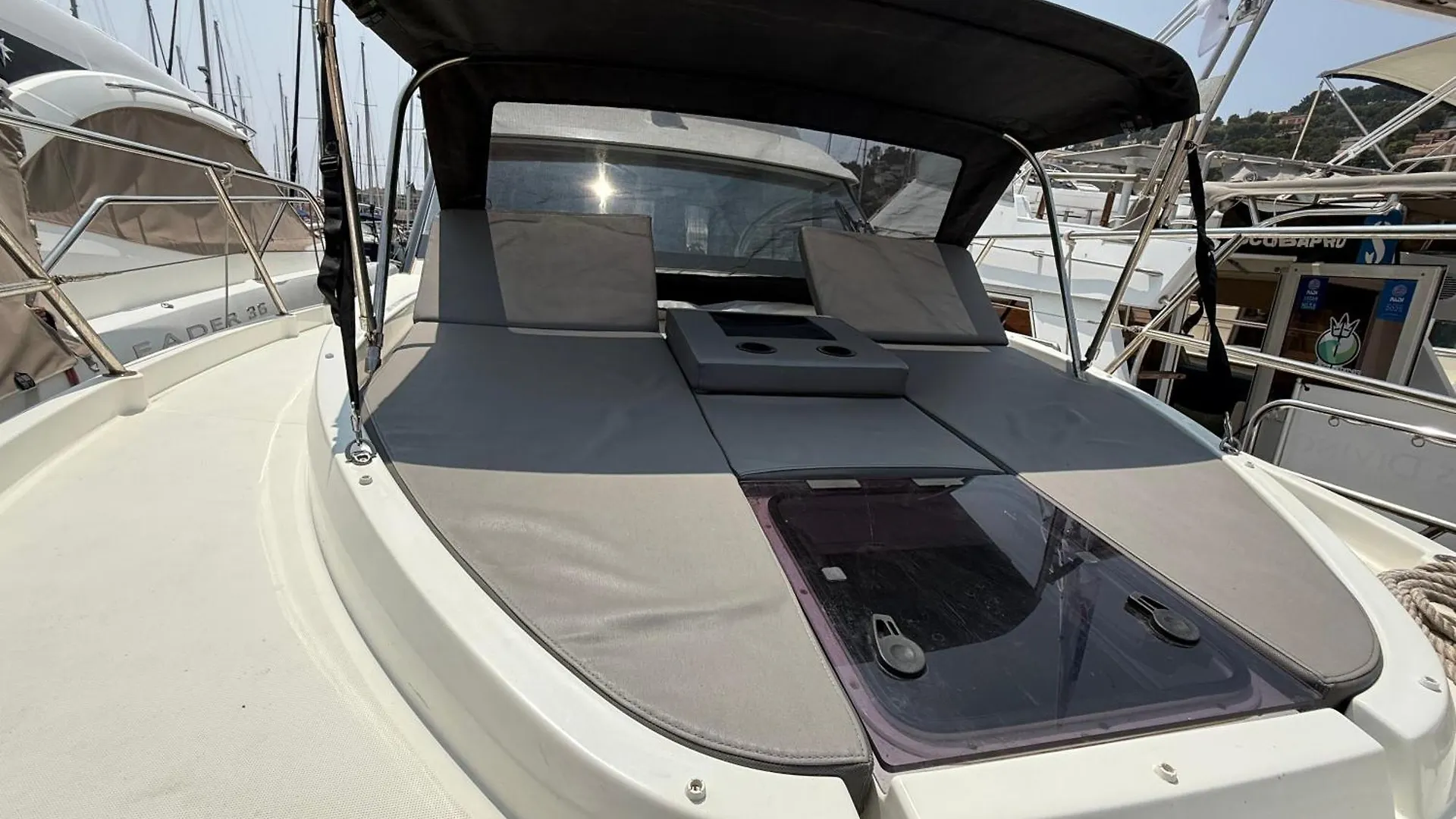 Hebergement Bateau A Quai Saint-Mandrier-sur-Mer Frankreich