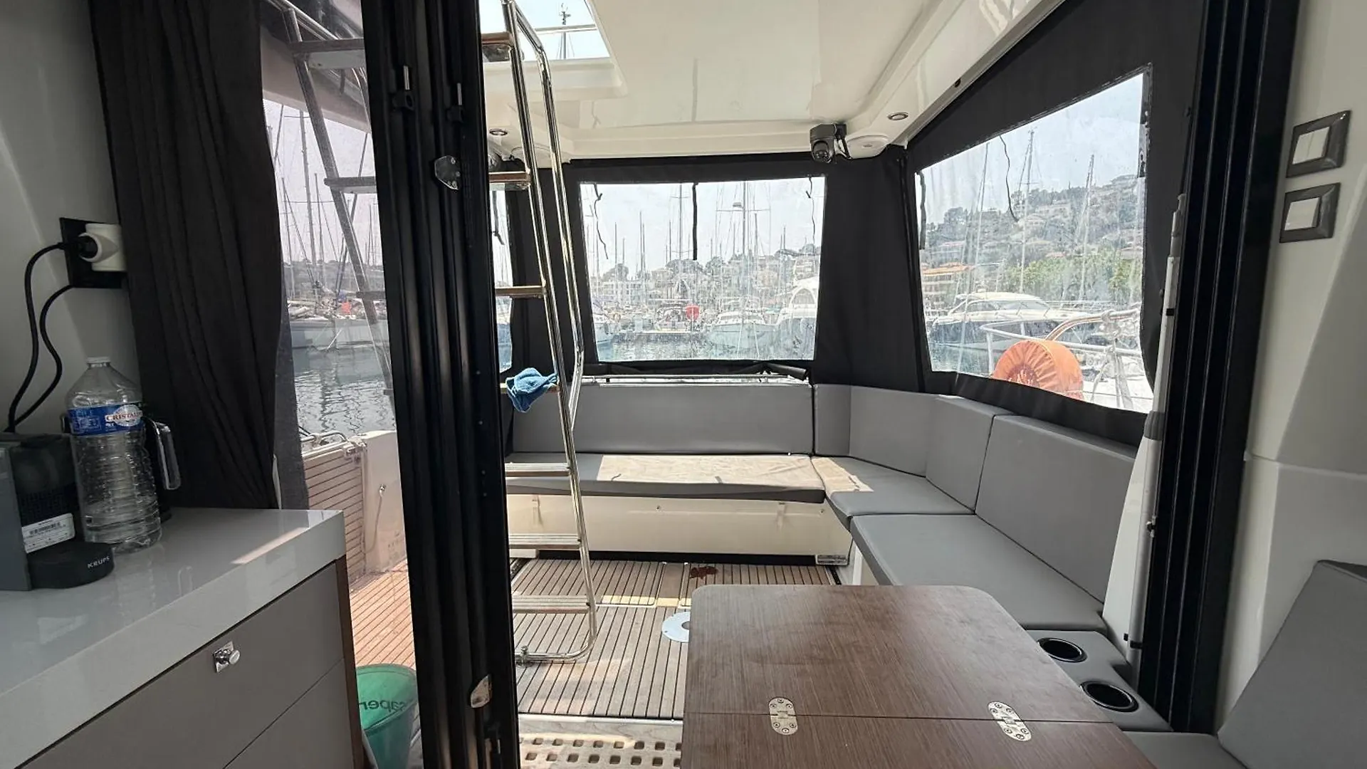 Hebergement Bateau A Quai Saint-Mandrier-sur-Mer 0*,  Frankreich