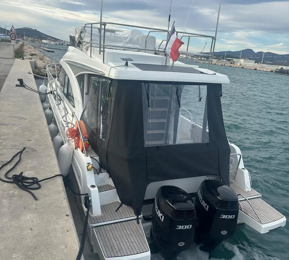 Hebergement Bateau A Quai Saint-Mandrier-sur-Mer Frankreich